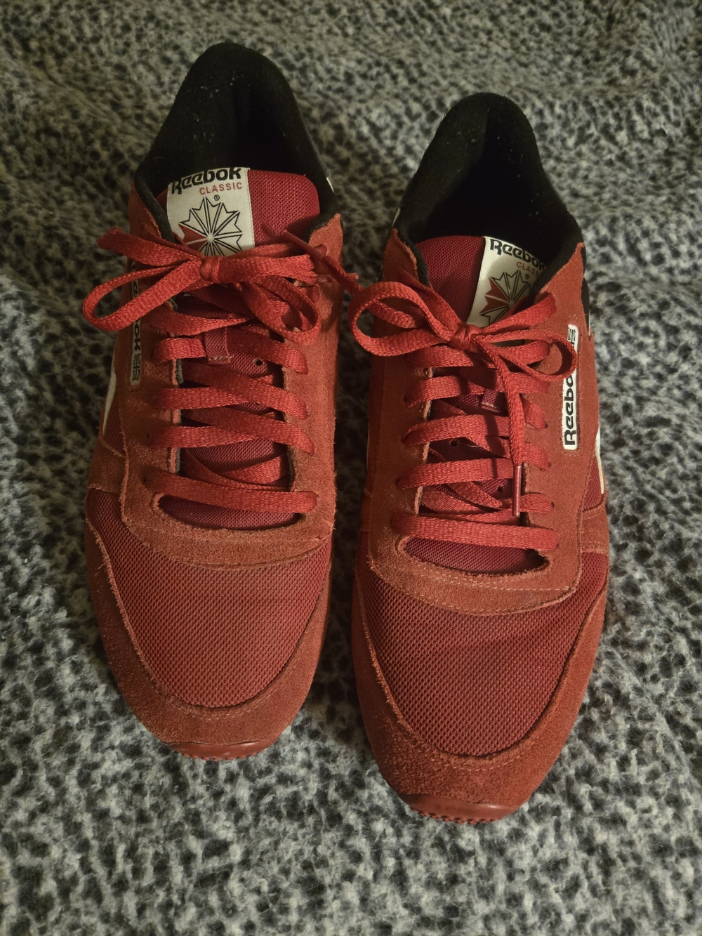 Reebok Classic Men's Red Suede & Mesh Sneaker
